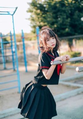 《苦月亮》
